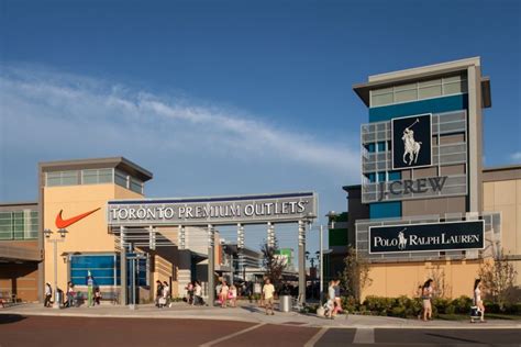 toronto premium outlet mall hours.